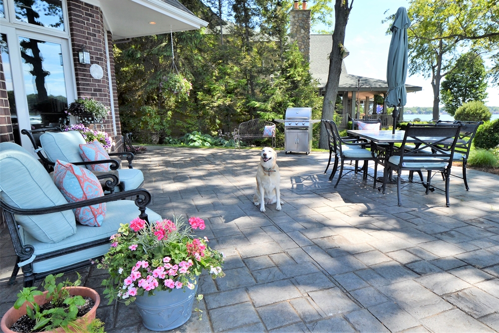 Outdoor living spaces New Orleans